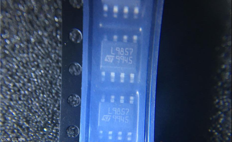 L9857-TR L9857 全新原装 SOP-8 电桥驱动外部开关芯片